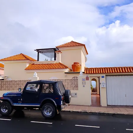 El Bucanero Villa *